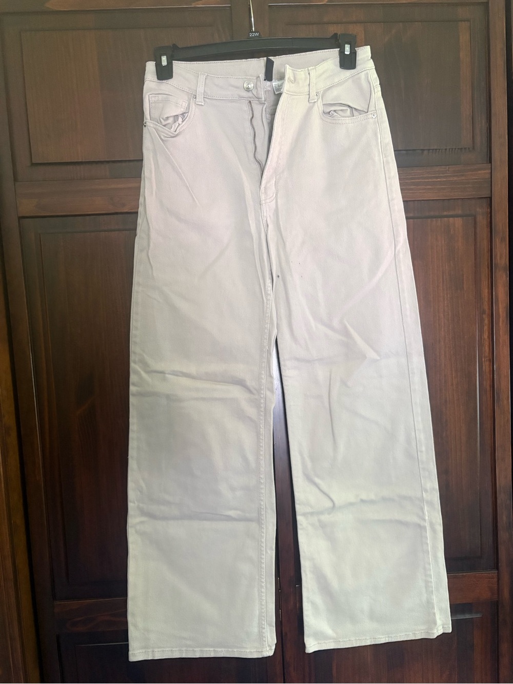 H&M Women’s Relaxed Jeans in Light Beige